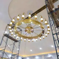 Replika lampu masjid nabawi kuningan